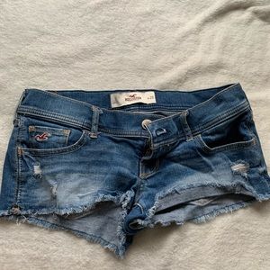 holister jean shorts